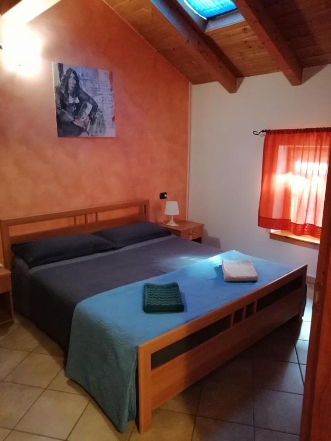 Casa Vacanze Ca' Manara Lägenhet Stazzona Exteriör bild