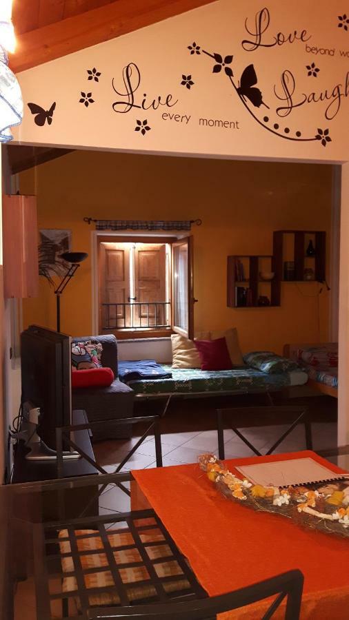 Casa Vacanze Ca' Manara Lägenhet Stazzona Exteriör bild